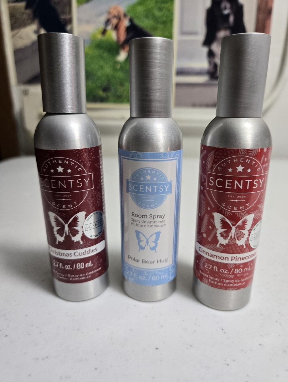 Scentsy Room Sprays - Cinnamon Pinecones, Christmas Cuddles & Polar Bear Hug - Picture 2 of 6